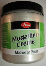 Modeling Cream - Mother of Pearl